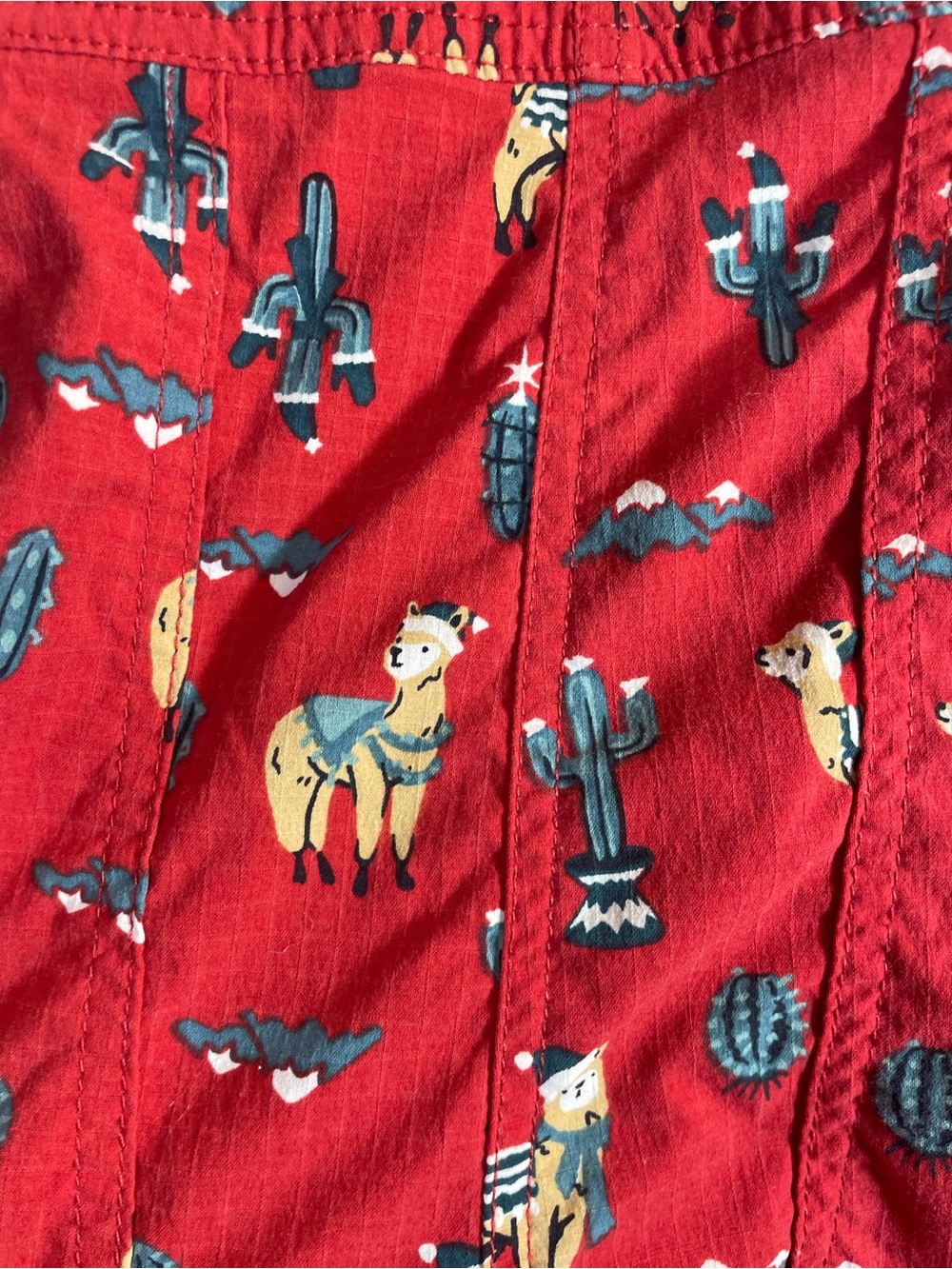 Duluth Trading Co Heirloom Gardening Overalls - Red Llama Cacti Print xxs x 31 - Picture 4 of 12